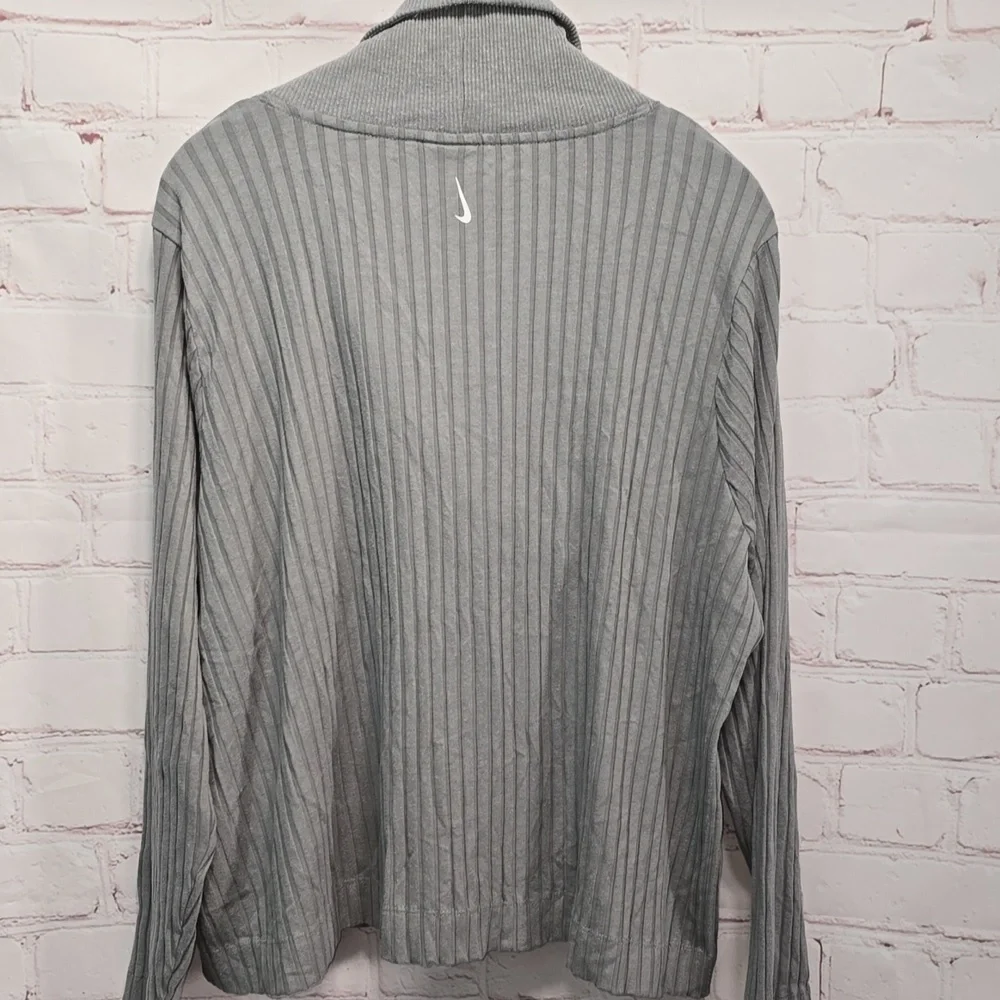 Nike Yoga Luxe Gray Ribbed Cover-Up Long Sleeve Womens Size 2x